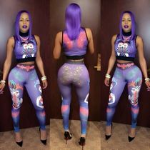 Black whore sucks off